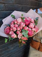 Букет цветов из:  Розы в Белозерском