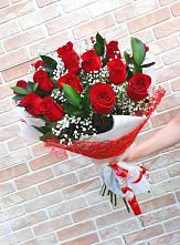 Букет цветов из:  Розы #REPLACE_PRED# Белозерском